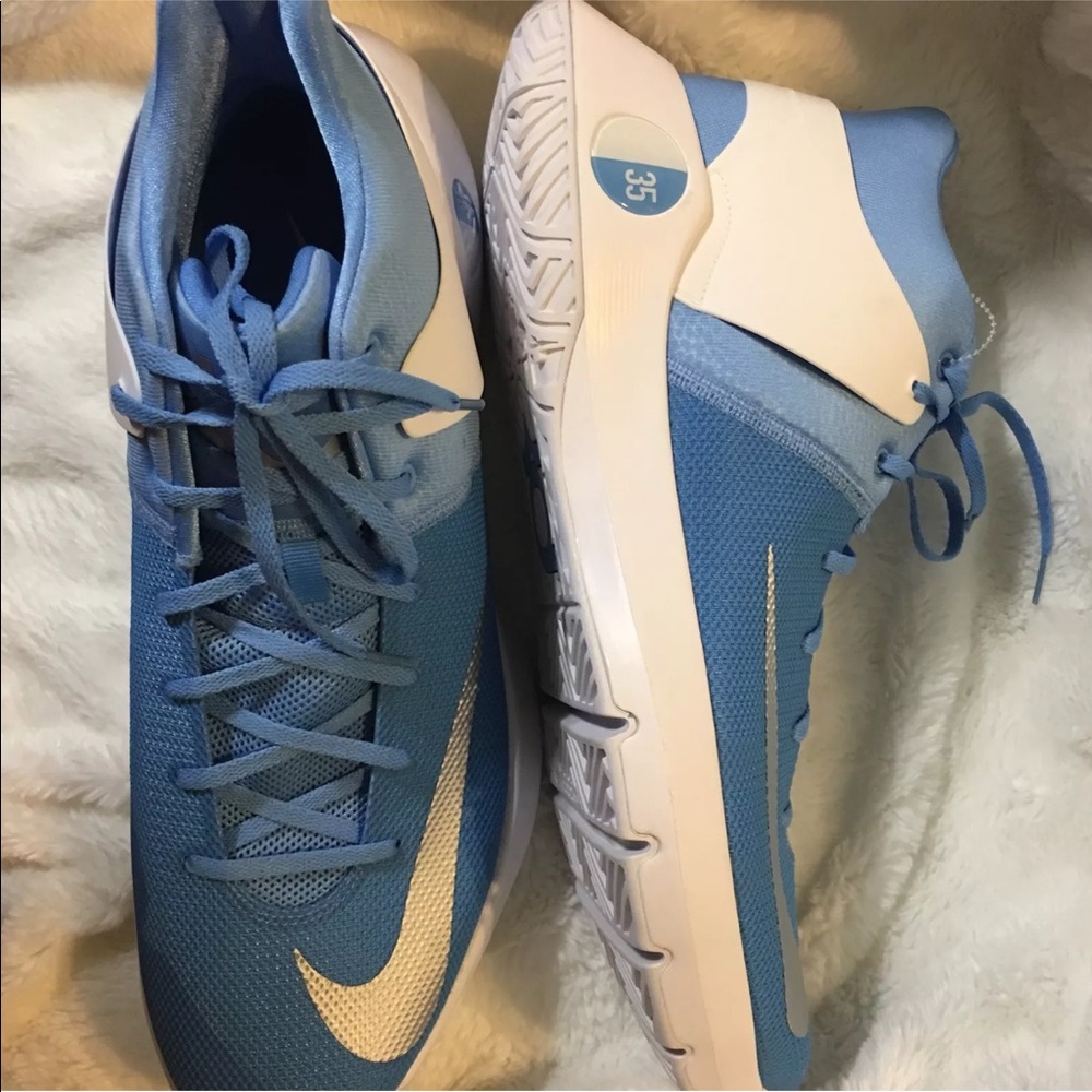 Nike Men's KD Trey 5 IV Zoom Basketball Shoes 17.5